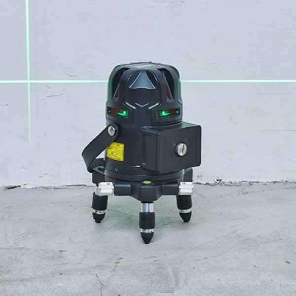 画像2: アックスブレーン　超高輝度 電子整準式 グリーンレーザー墨出し器 (2)