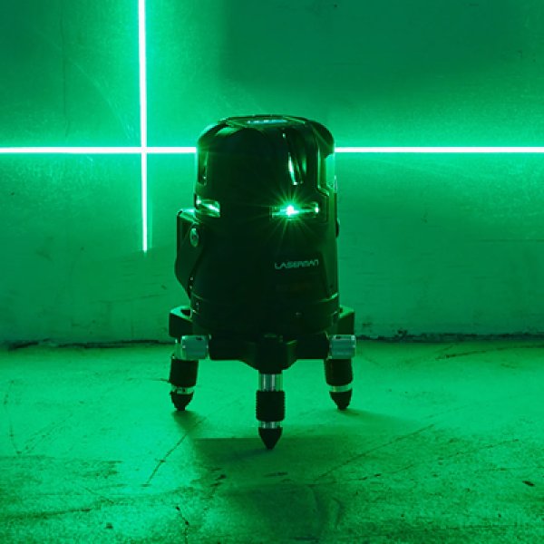 画像3: アックスブレーン　超高輝度 電子整準式 グリーンレーザー墨出し器 (3)