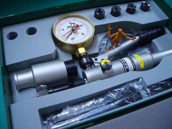 画像1: カクタスアンカーボルト引抜耐力検査装置アンカーテスター (1)