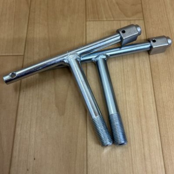 画像1: 中部コーポレーションYマンホールハンドル（2本組） (1)