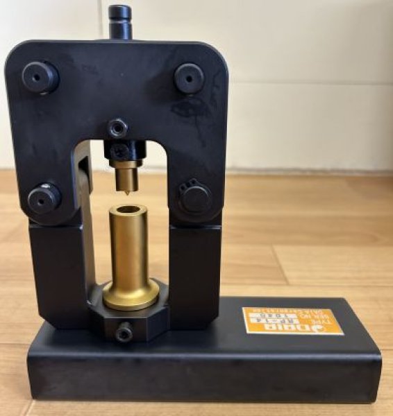 画像2: ダイア レースウェイパンチ(ダイスφ11mm付) (2)