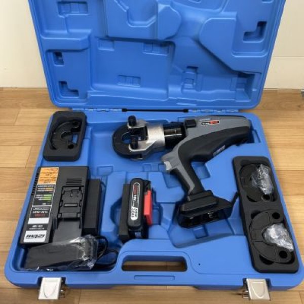 画像1: マクセルイズミ電動油圧式多機能工具 (1)