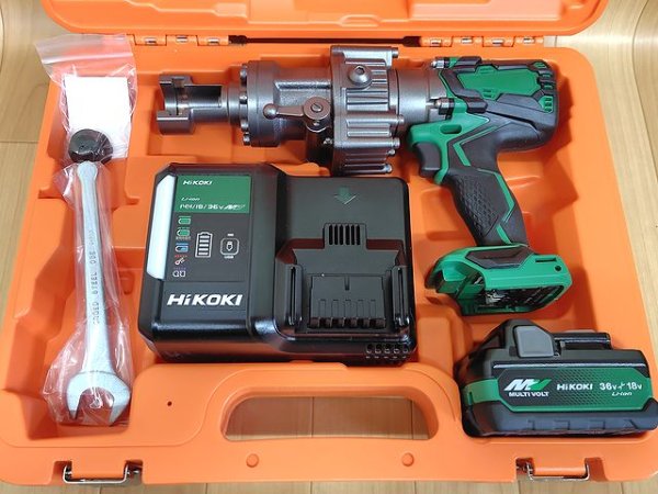 画像1: サンコーテクノ アンカー打込機(2.5Ah電池・充電器付)  (1)