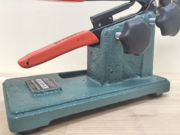 画像7: 六光電業手動圧着工具スタンド (7)