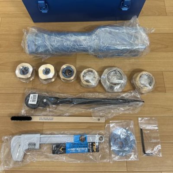 画像2: TBC M形手動穿孔機 ドリル無し (2)