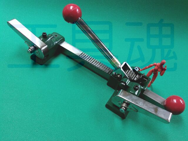 小島鋼業 帯鉄結束機 KK32型 未使用品 小島鋼業 帯鉄結束機 KK32型 未使用品